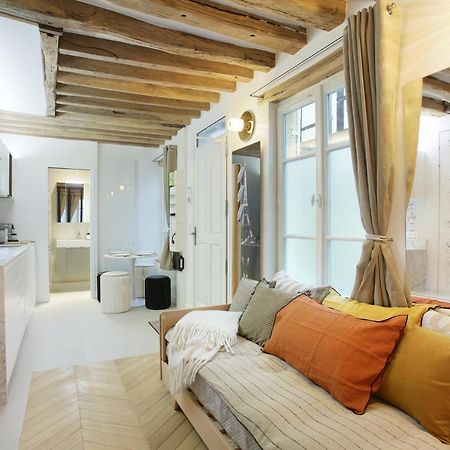 Apartment Le Marais By Studio Prestige Париж Екстериор снимка