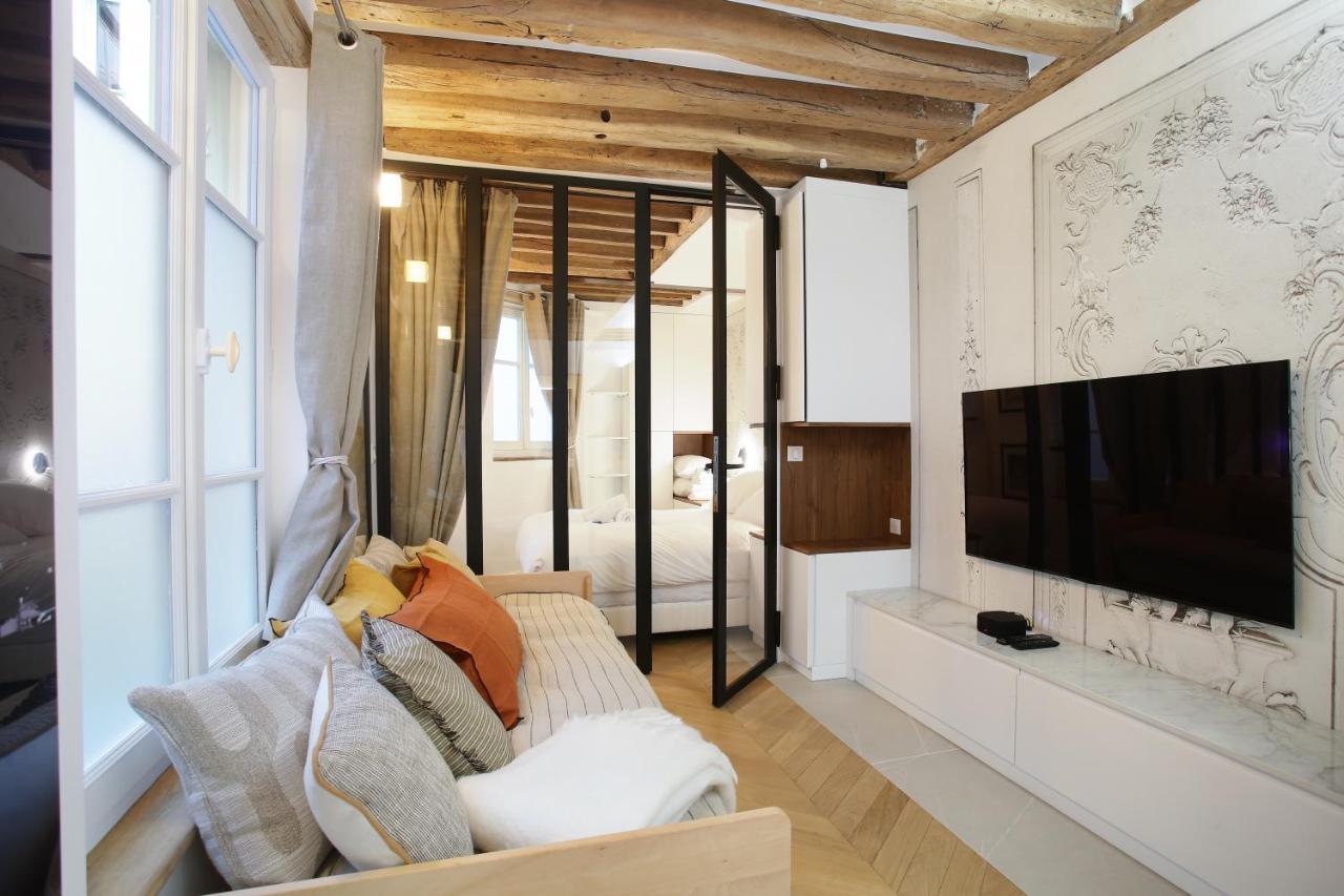Apartment Le Marais By Studio Prestige Париж Екстериор снимка