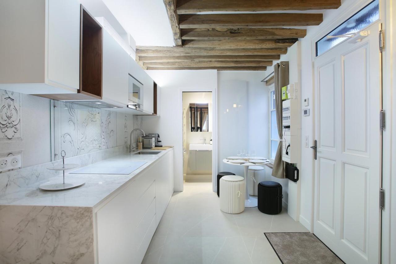 Apartment Le Marais By Studio Prestige Париж Екстериор снимка