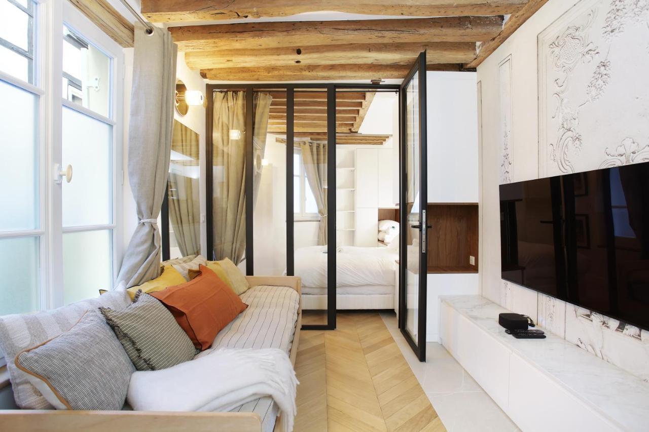 Apartment Le Marais By Studio Prestige Париж Екстериор снимка